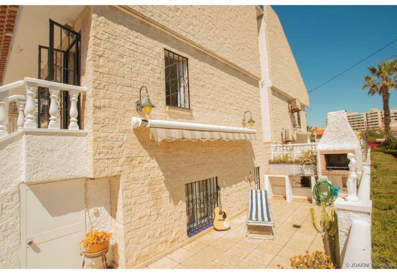 30 Beach House - Bbq & Terrace La Mata  Εξωτερικό φωτογραφία